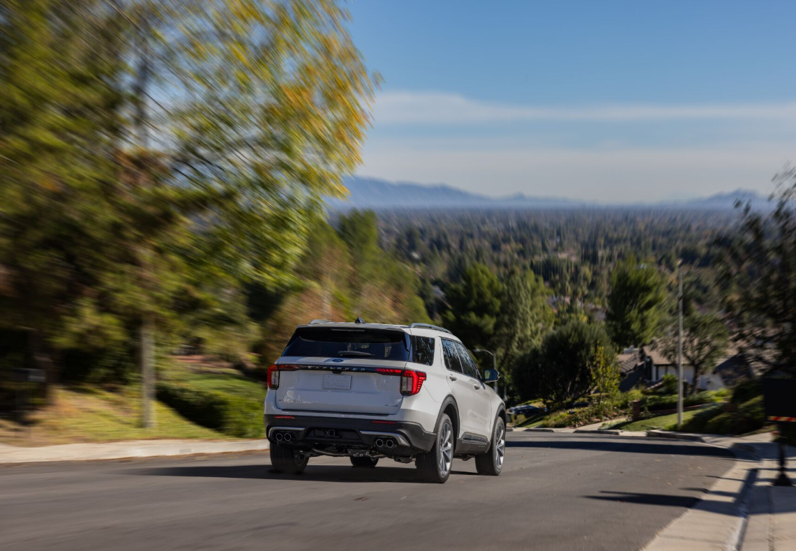 Asistente de Pre-Colisión con Frenado Automático de Emergencia