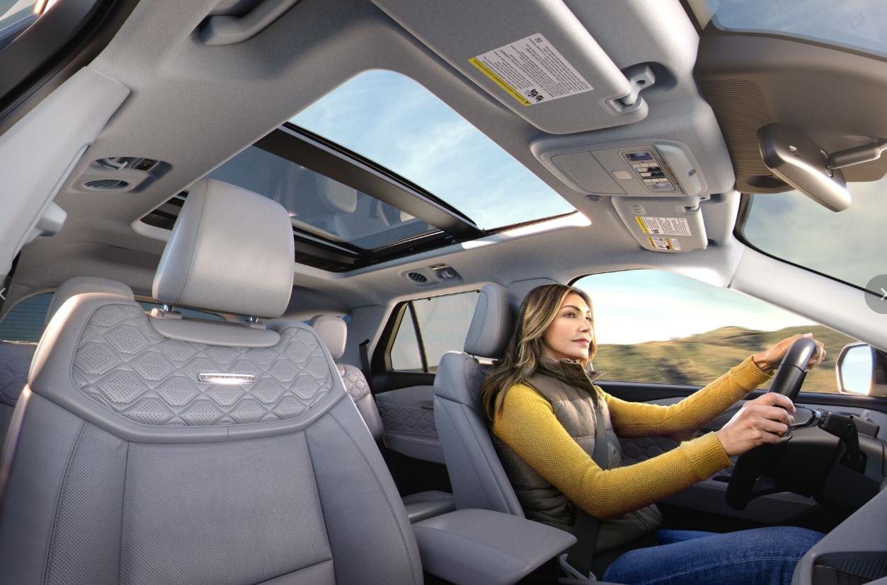 Techo Panorámico de Doble Panel (Twin-Panel Moonroof)