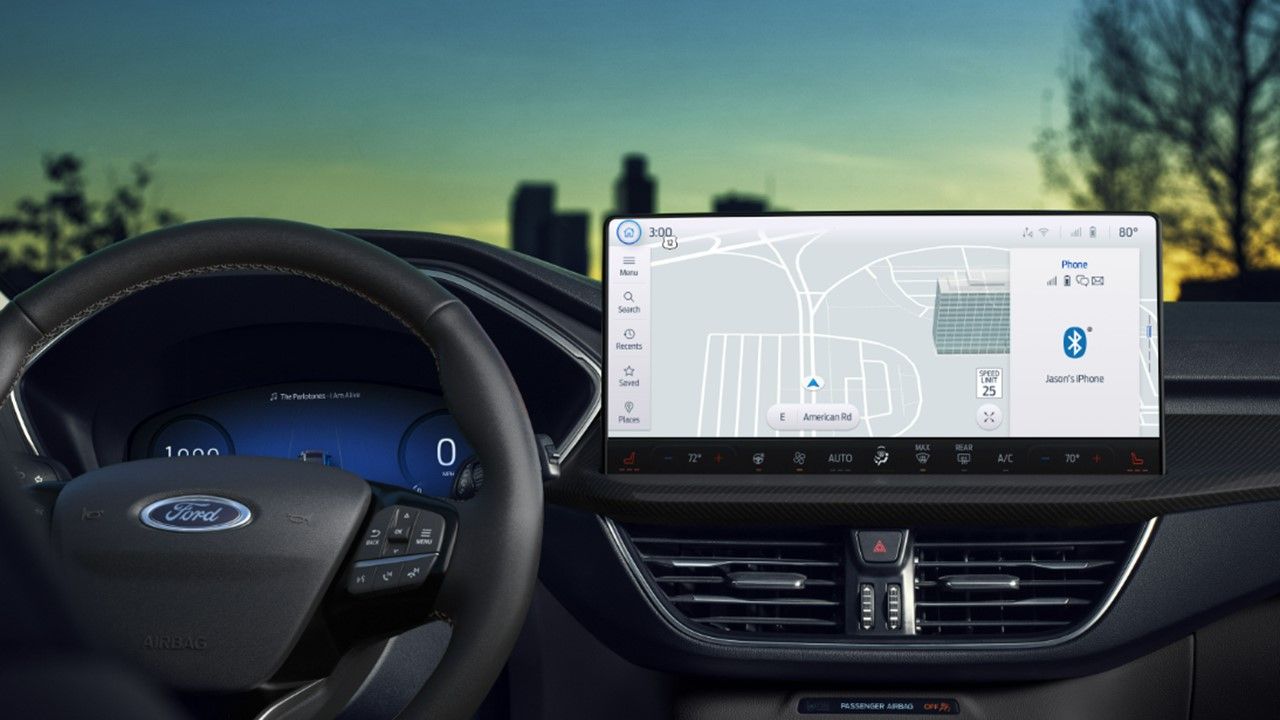 Sistema Multimedia SYNC®4 con pantalla Multi-Táctil de 13,2"