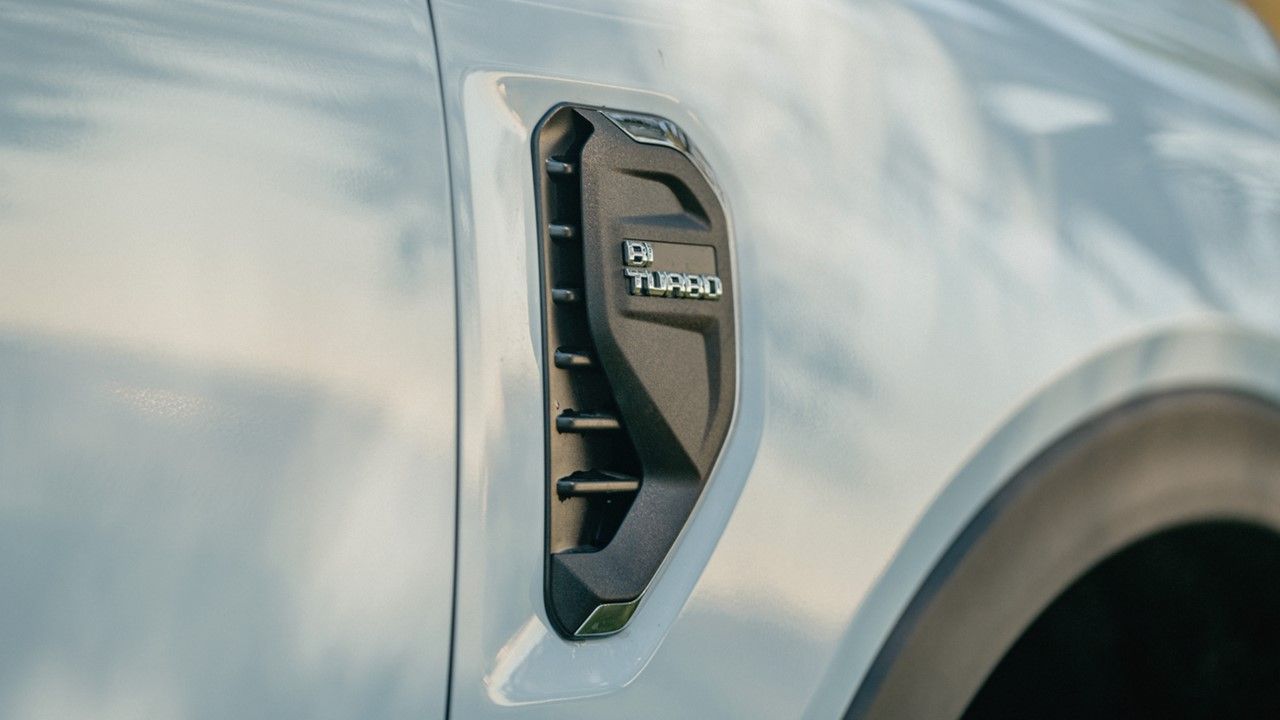 Motor 2.0L Bi-Turbo 205CV, 500Nm